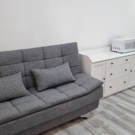 Coqueto Apartamento En La Playa Daimus Bagian luar foto