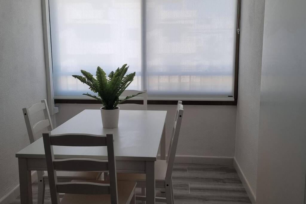 Coqueto Apartamento En La Playa Daimus Bagian luar foto