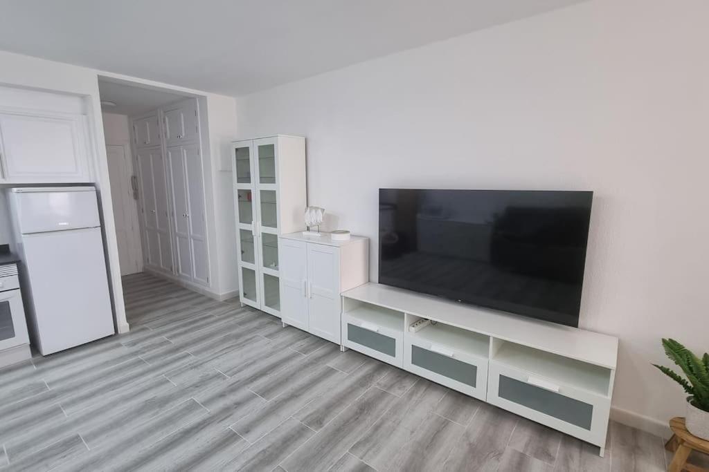 Coqueto Apartamento En La Playa Daimus Bagian luar foto
