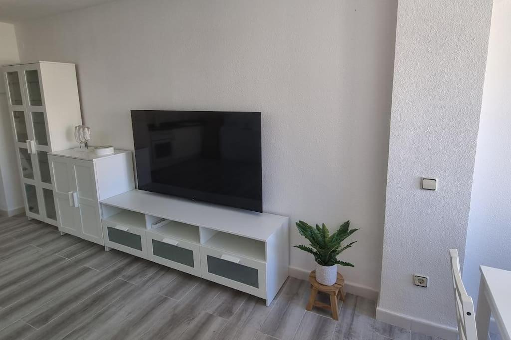 Coqueto Apartamento En La Playa Daimus Bagian luar foto