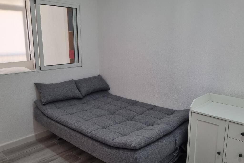 Coqueto Apartamento En La Playa Daimus Bagian luar foto